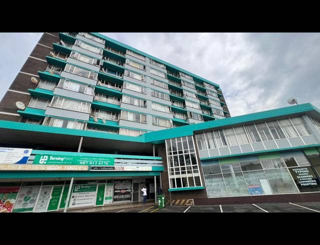 2 BEDROOM APARTMENT FOR SALE IN BEREA WEST